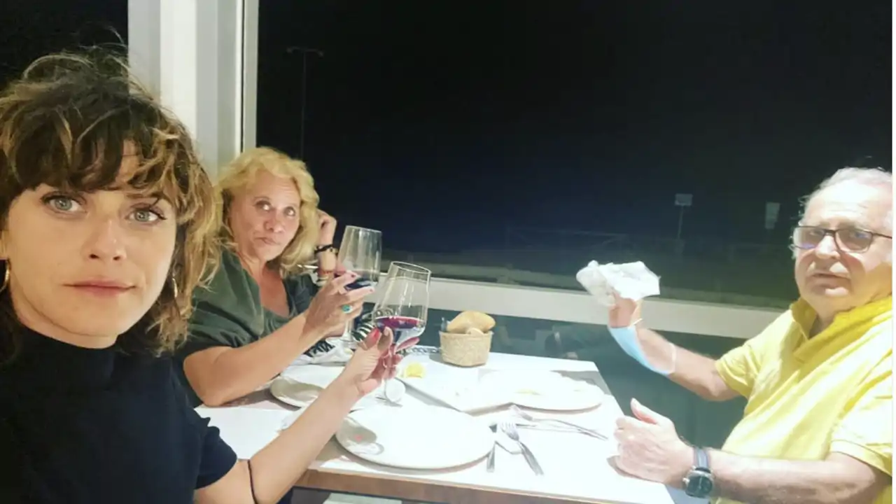 Conocemos a Antonio, el padre de María y Paco León y marido de la inimitable Carmina Barrios 