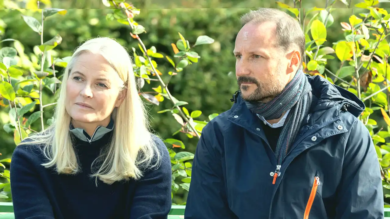 La prensa noruega pone el foco en la última escapada de Mette-Marit en medio del empeoramiento en su salud